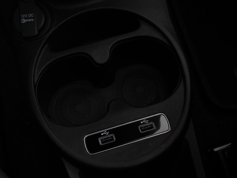 Vehicle Image 24