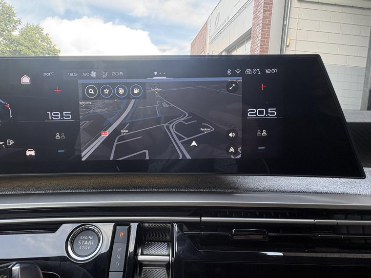 Vehicle Image 39