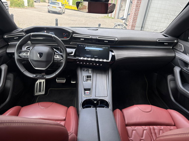 Vehicle Image 23