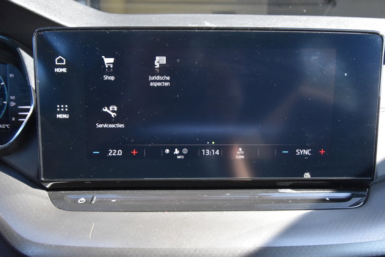 Vehicle Image 36
