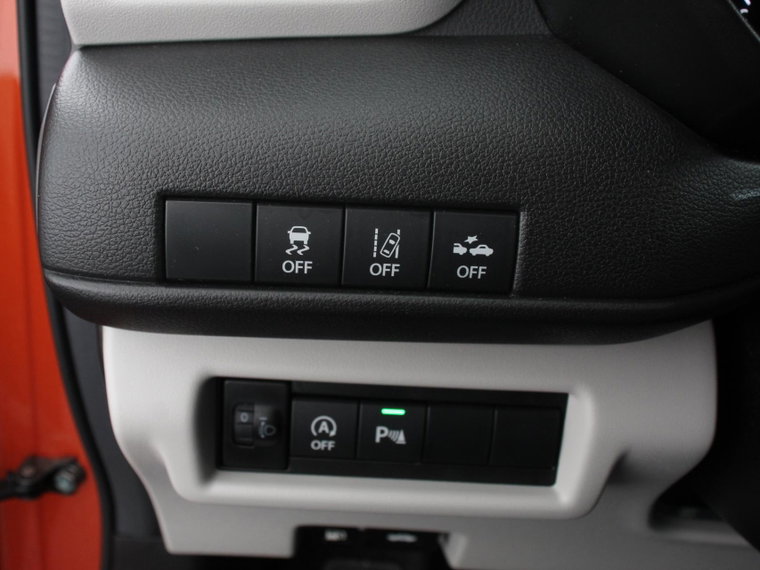 Vehicle Image 23