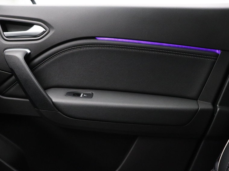 Vehicle Image 38