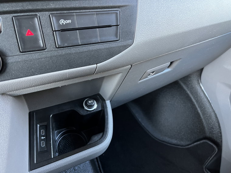 Vehicle Image 37