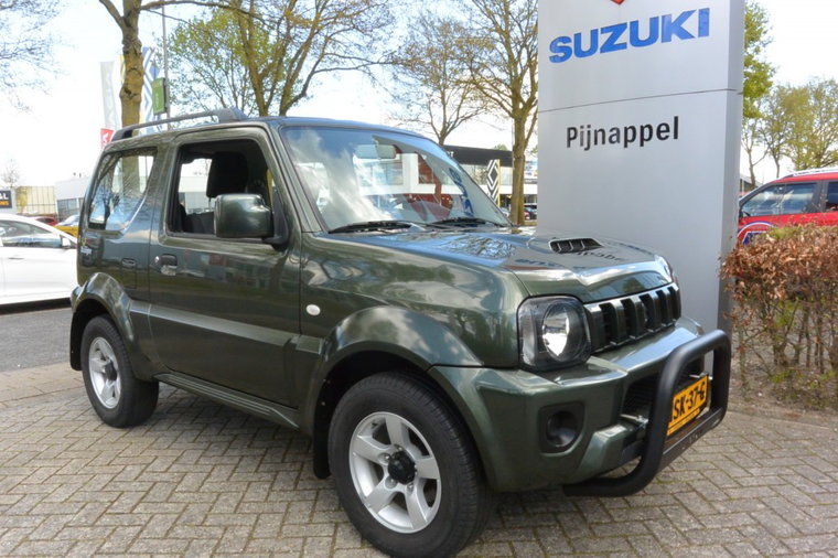 Vehicle Image 9
