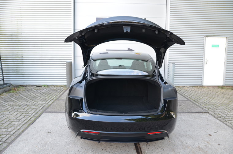 Vehicle Image 35