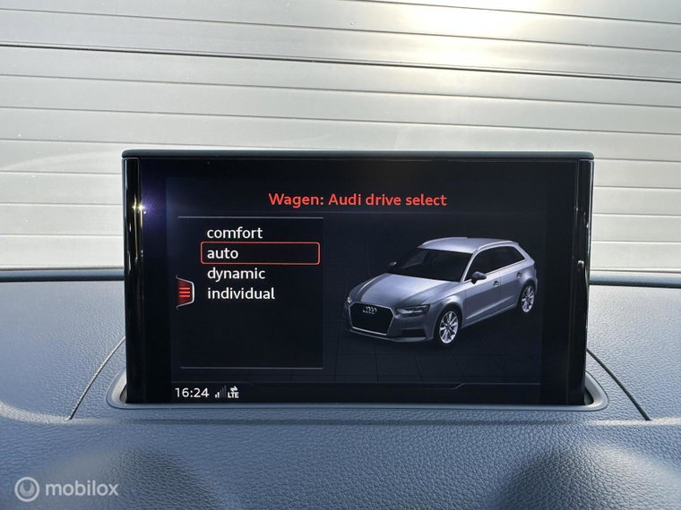 Vehicle Image 39