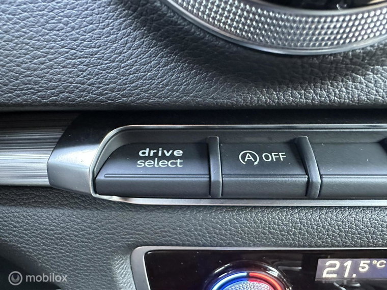 Vehicle Image 45