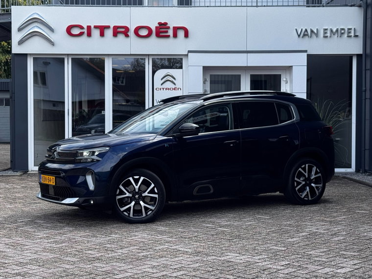 Vehicle Image 35
