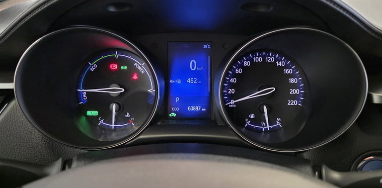 Vehicle Image 16