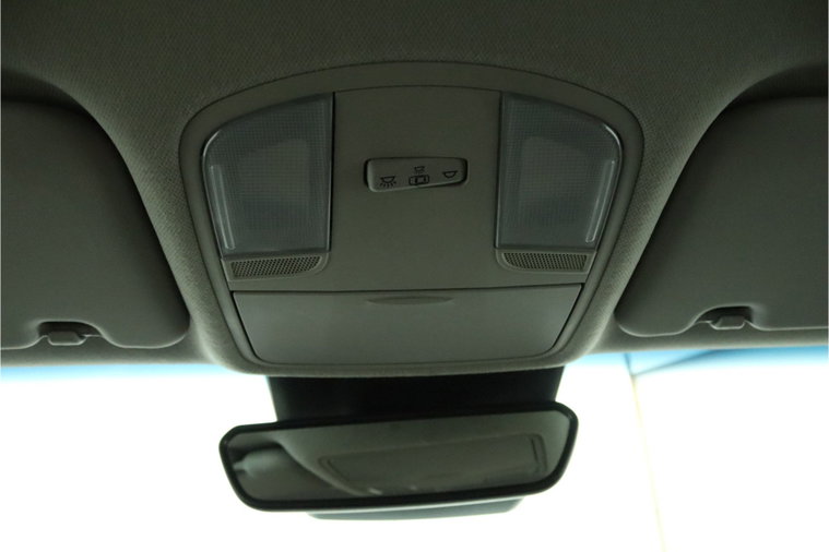 Vehicle Image 37