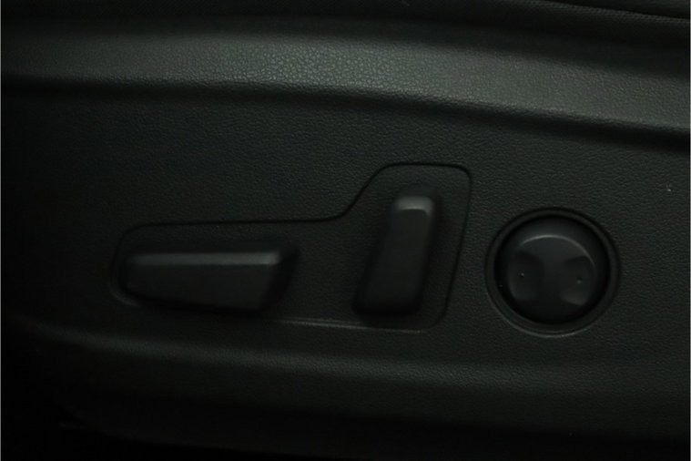 Vehicle Image 41