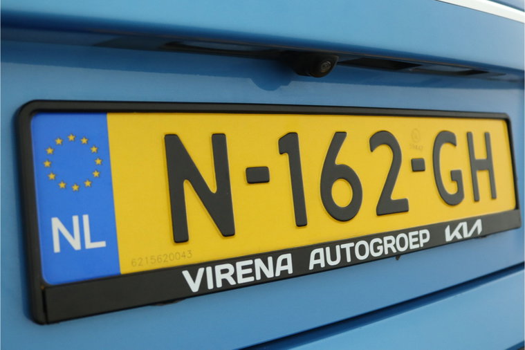Vehicle Image 42