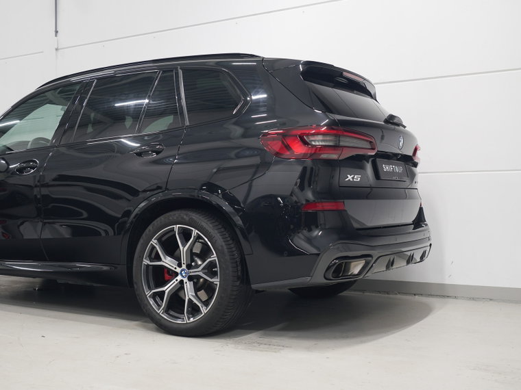 Vehicle Image 45
