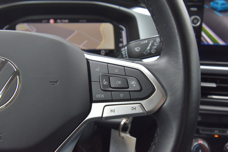 Vehicle Image 38