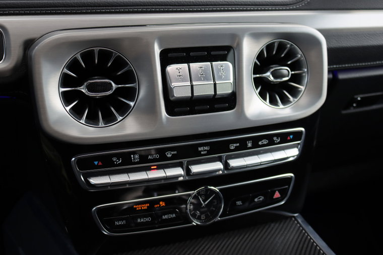 Vehicle Image 35