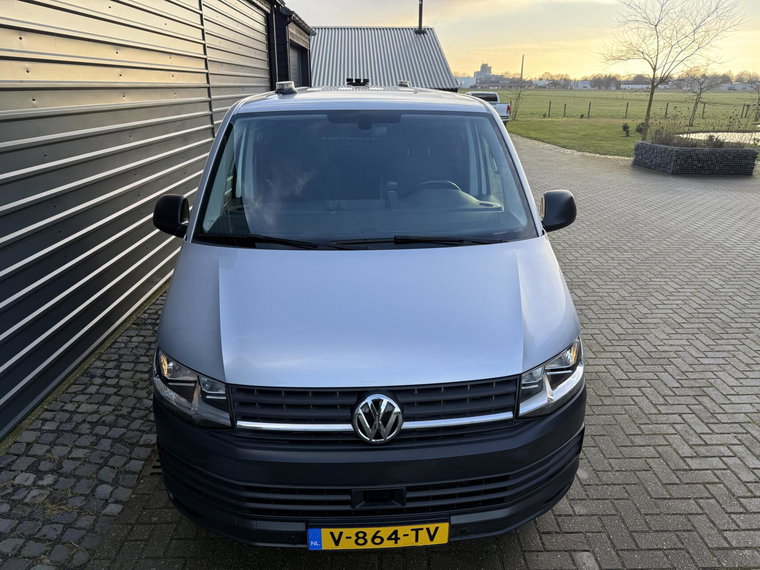 Vehicle Image 27