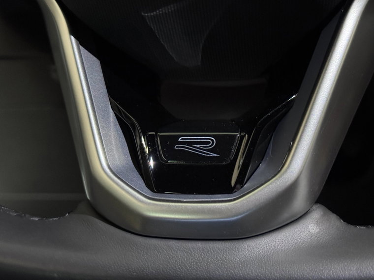 Vehicle Image 50
