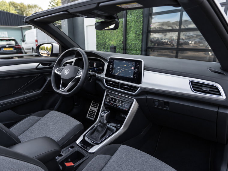 Vehicle Image 36