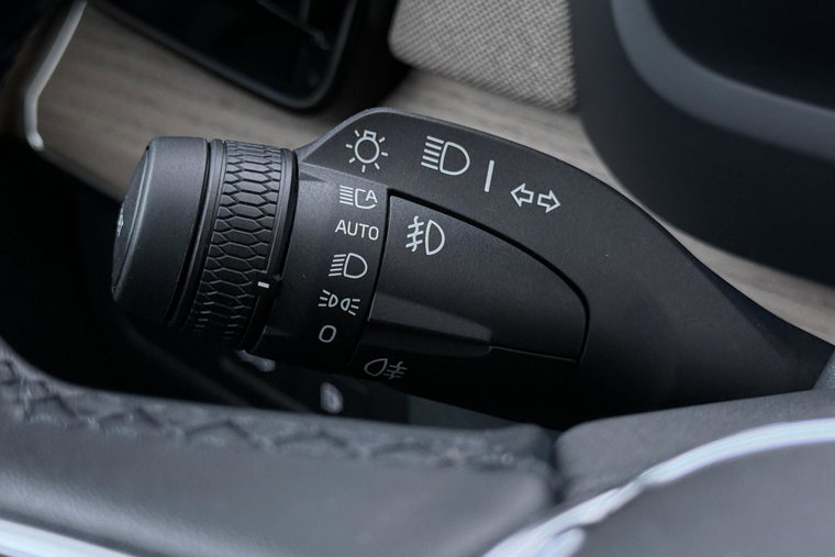 Vehicle Image 45