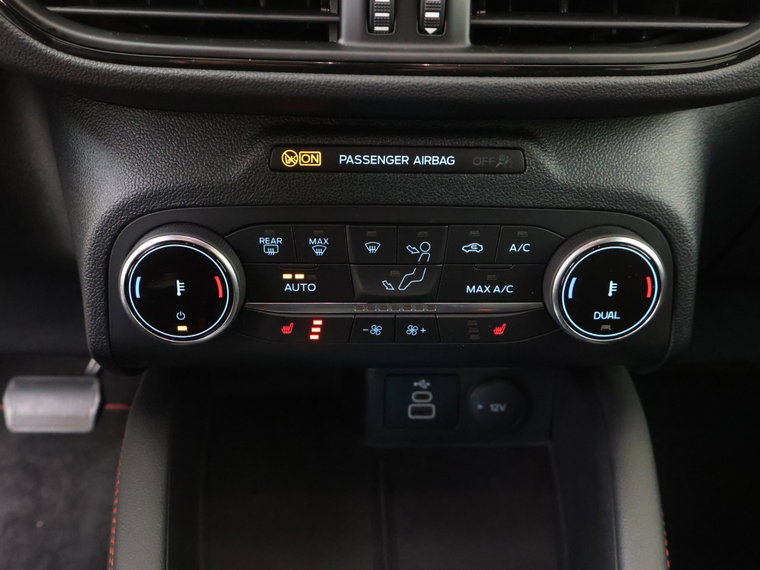 Vehicle Image 27