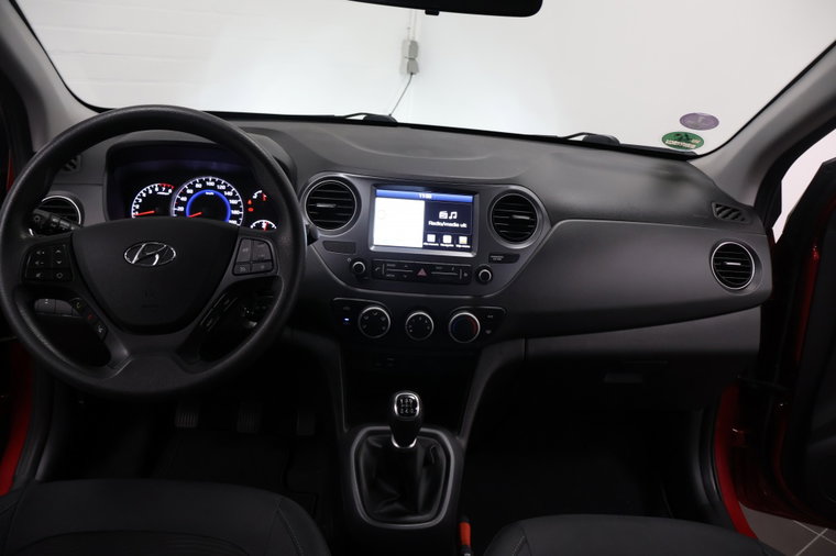 Vehicle Image 22