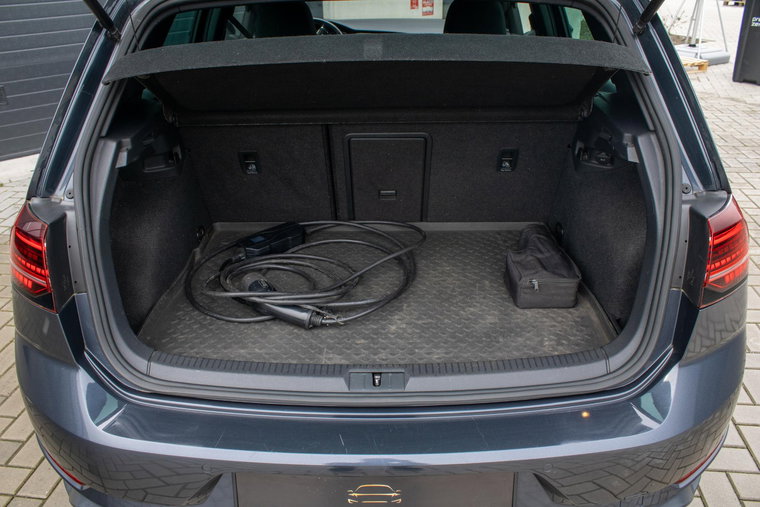 Vehicle Image 35
