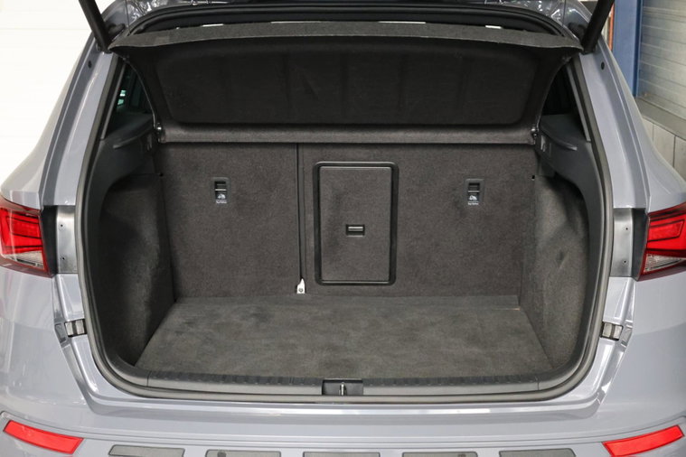 Vehicle Image 33