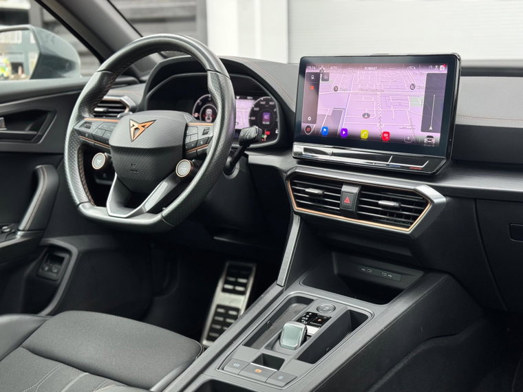 Vehicle Image 19