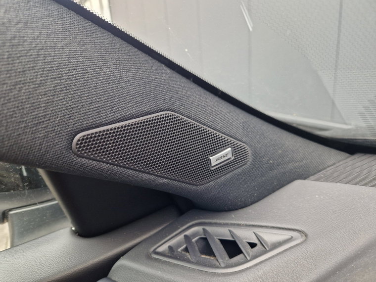 Vehicle Image 29