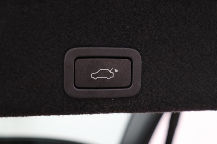 Vehicle Image 42
