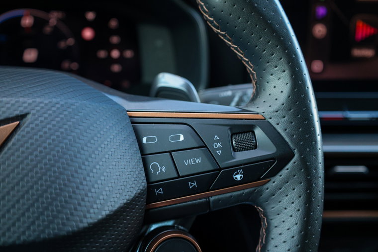 Vehicle Image 30