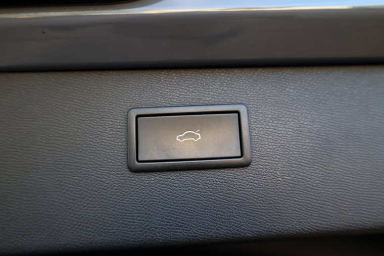 Vehicle Image 47