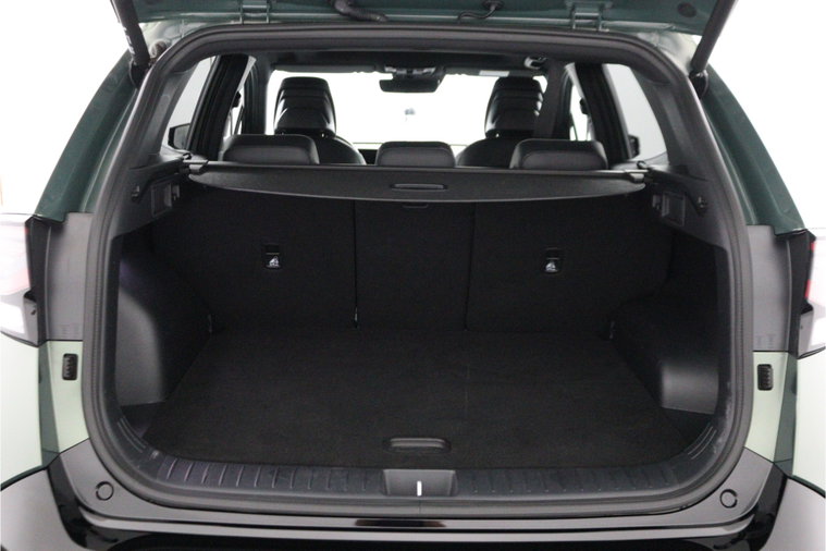 Vehicle Image 38