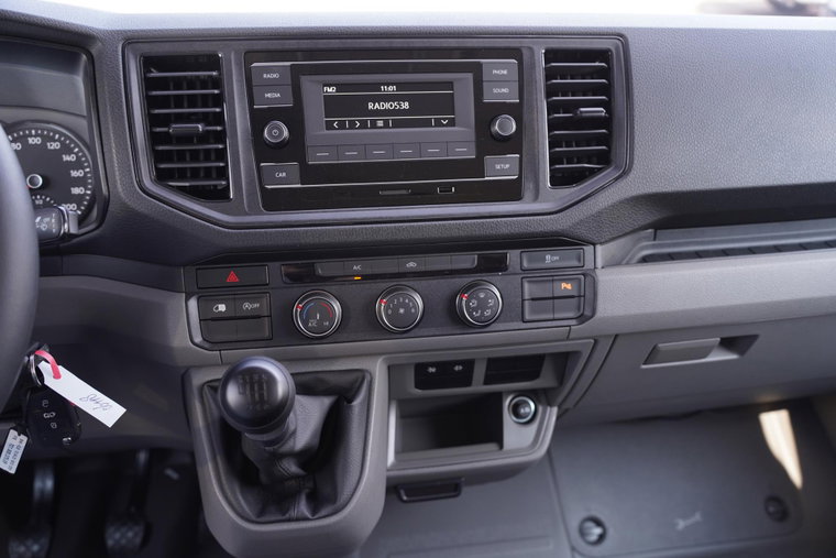 Vehicle Image 34