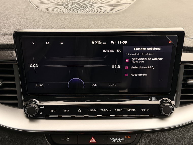 Vehicle Image 36