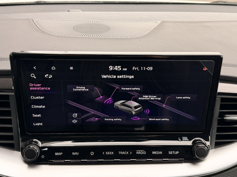 Vehicle Image 37