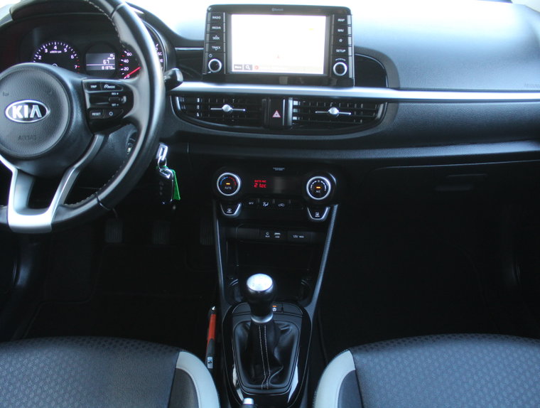Vehicle Image 33