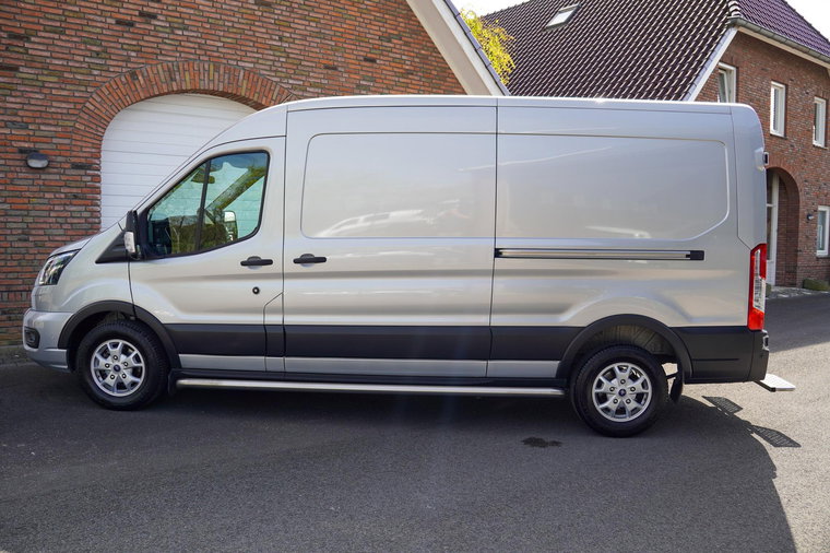 Vehicle Image 22