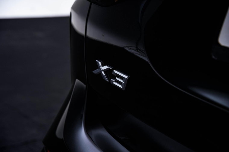Vehicle Image 40