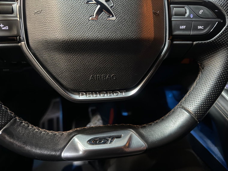 Vehicle Image 38