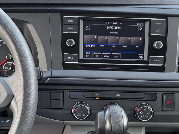 Vehicle Image 13