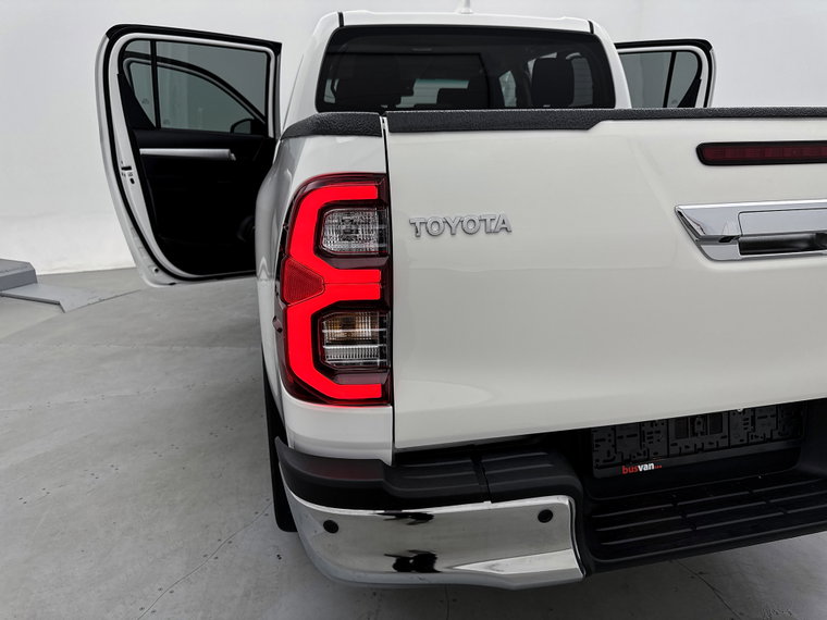 Vehicle Image 38