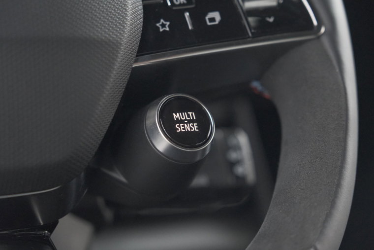 Vehicle Image 41