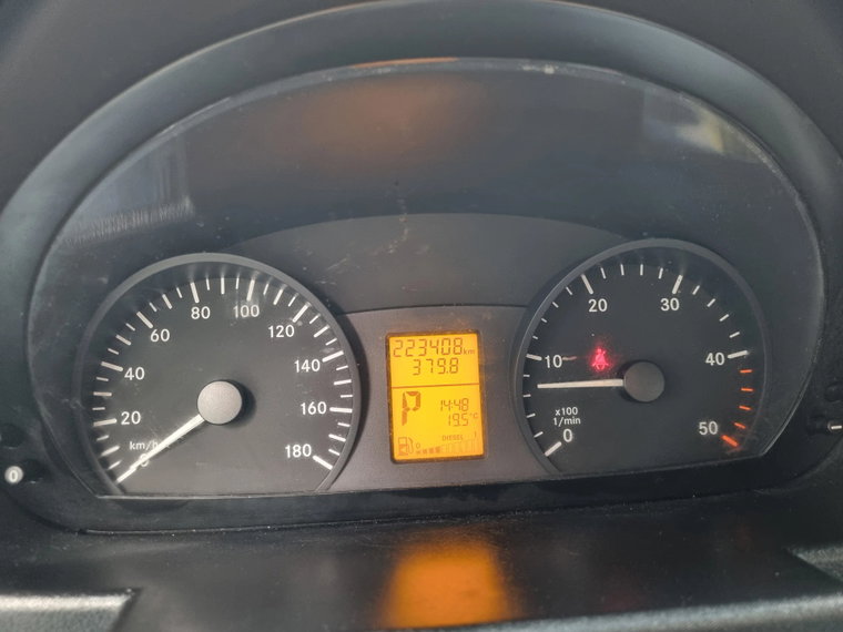 Vehicle Image 17