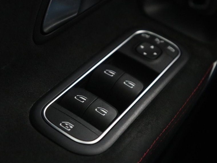 Vehicle Image 26