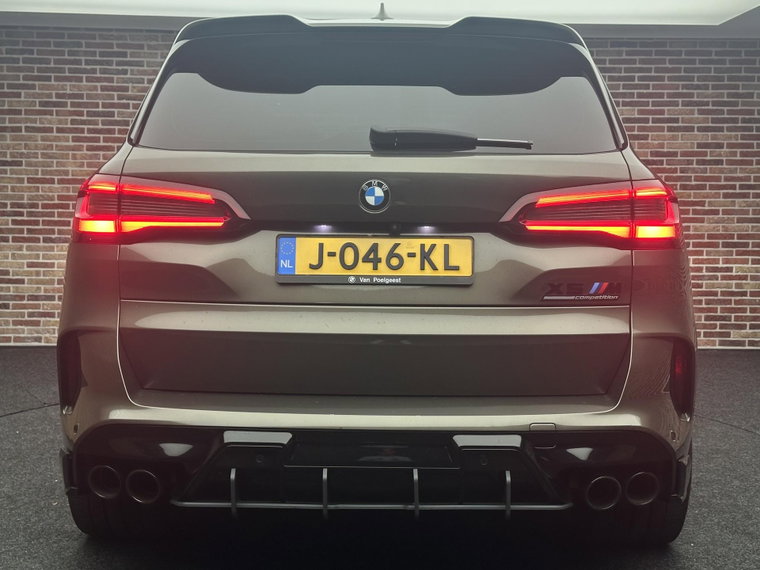 Vehicle Image 48