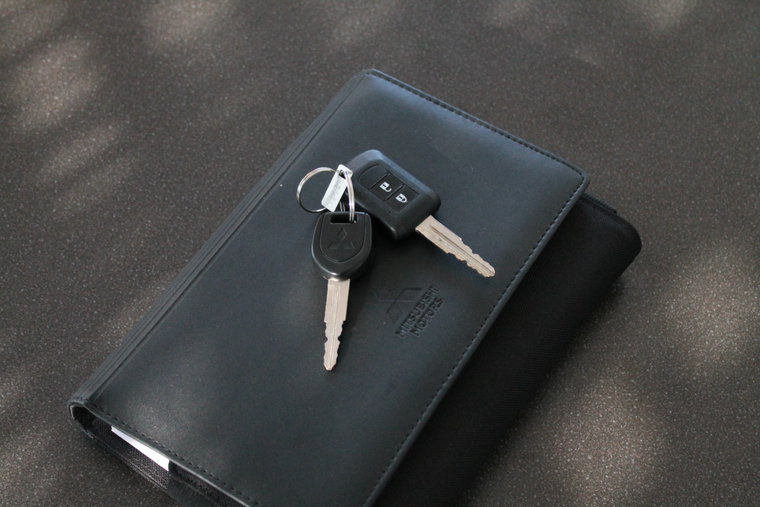 Vehicle Image 21
