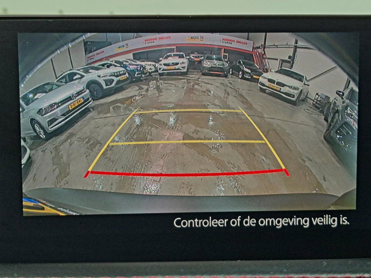 Vehicle Image 38