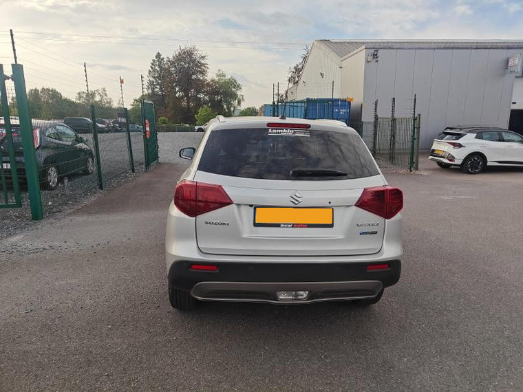Vehicle Image 5