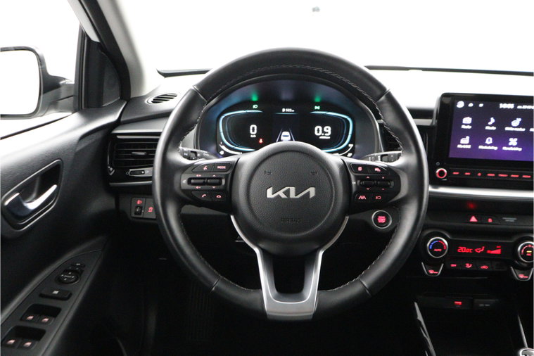 Vehicle Image 32